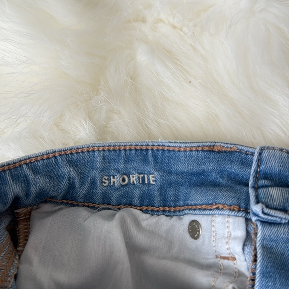 American Eagle Shortie Shorts - Picture 5 of 6